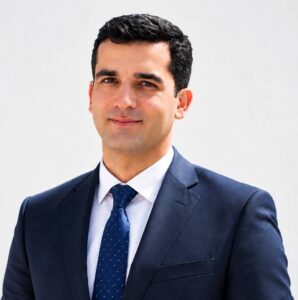 رزومه بنیان‌گذار و مدیرعامل تهران استخر TS.CO